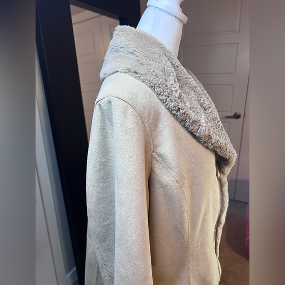 Jones New York Penny Lane Ivory Faux Suede Shearling Coat, Size L - Picture 8 of 8
